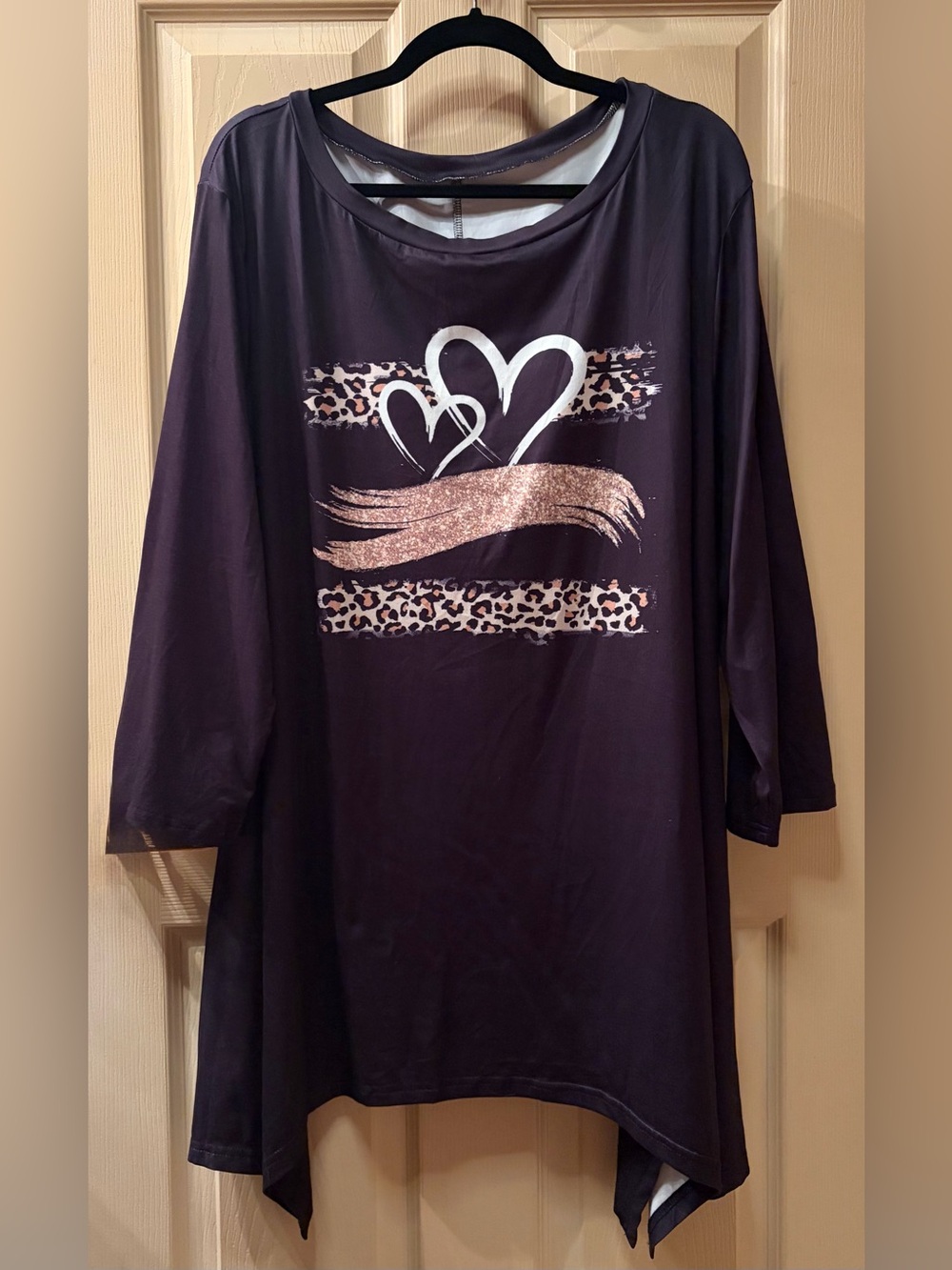 Black Graphic Heart & Leopard Tunic, Size 3X